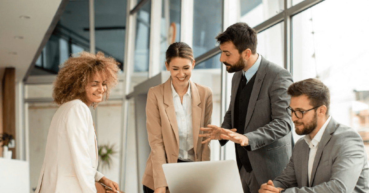 Inglês para Negócios: Comunicação Eficaz no Ambiente Profissional